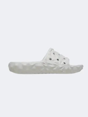 Crocs Classic Geometric V2 Unisex Lifestyle Slippers Atmosphere